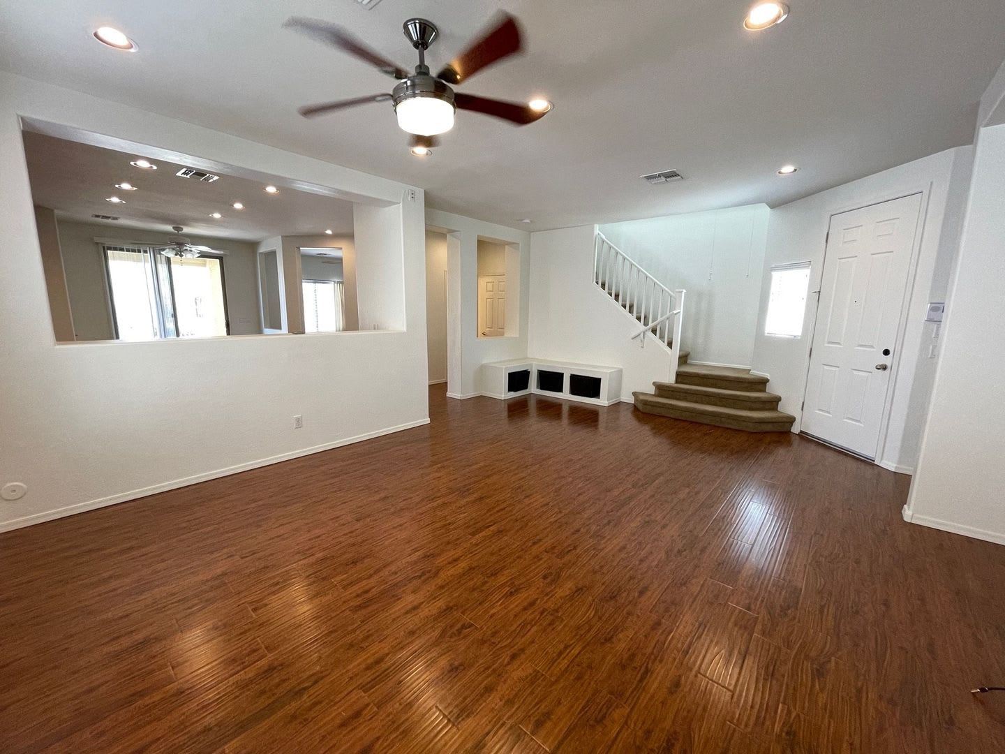Premium Lot! 3 bed, 2.5 bath, Community Pool – photo 3