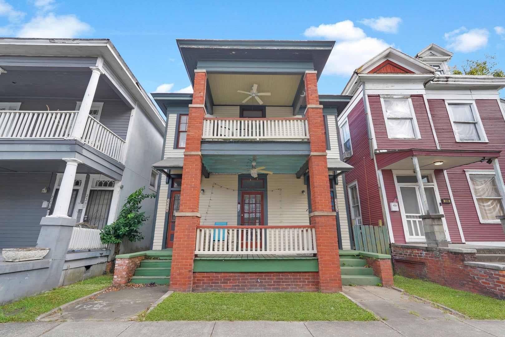 2 Bed 1 Bath Starland Parking Space Included – photo 1