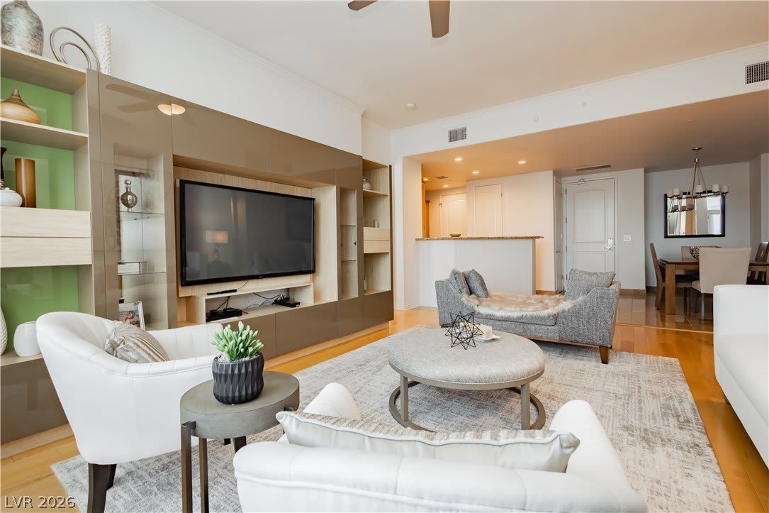 2220 Village Walk Drive – photo 5