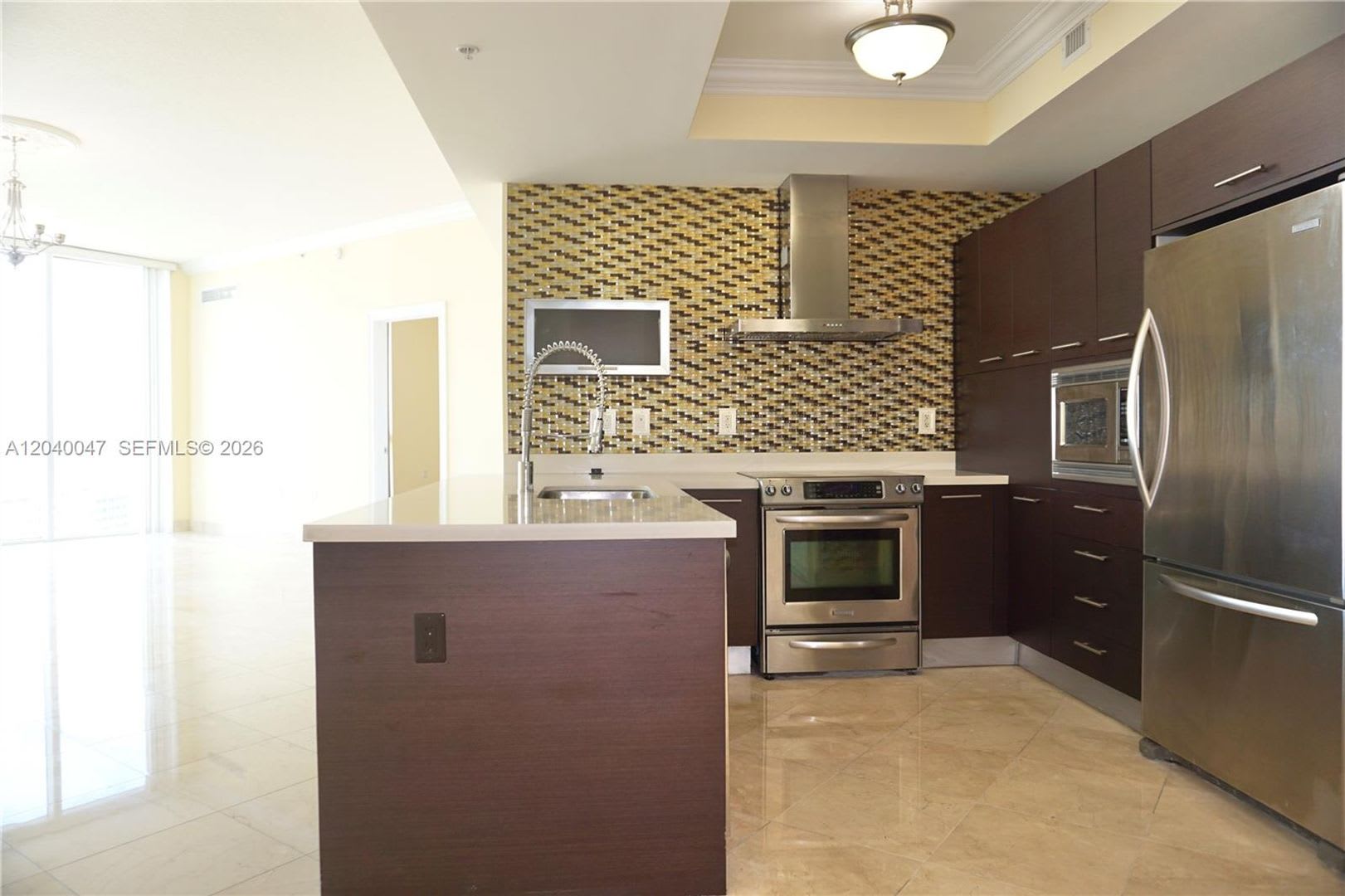 200 Sunny Isles Boulevard 21801 Sunny Isles Beach Fl 33160 4398 – photo 2