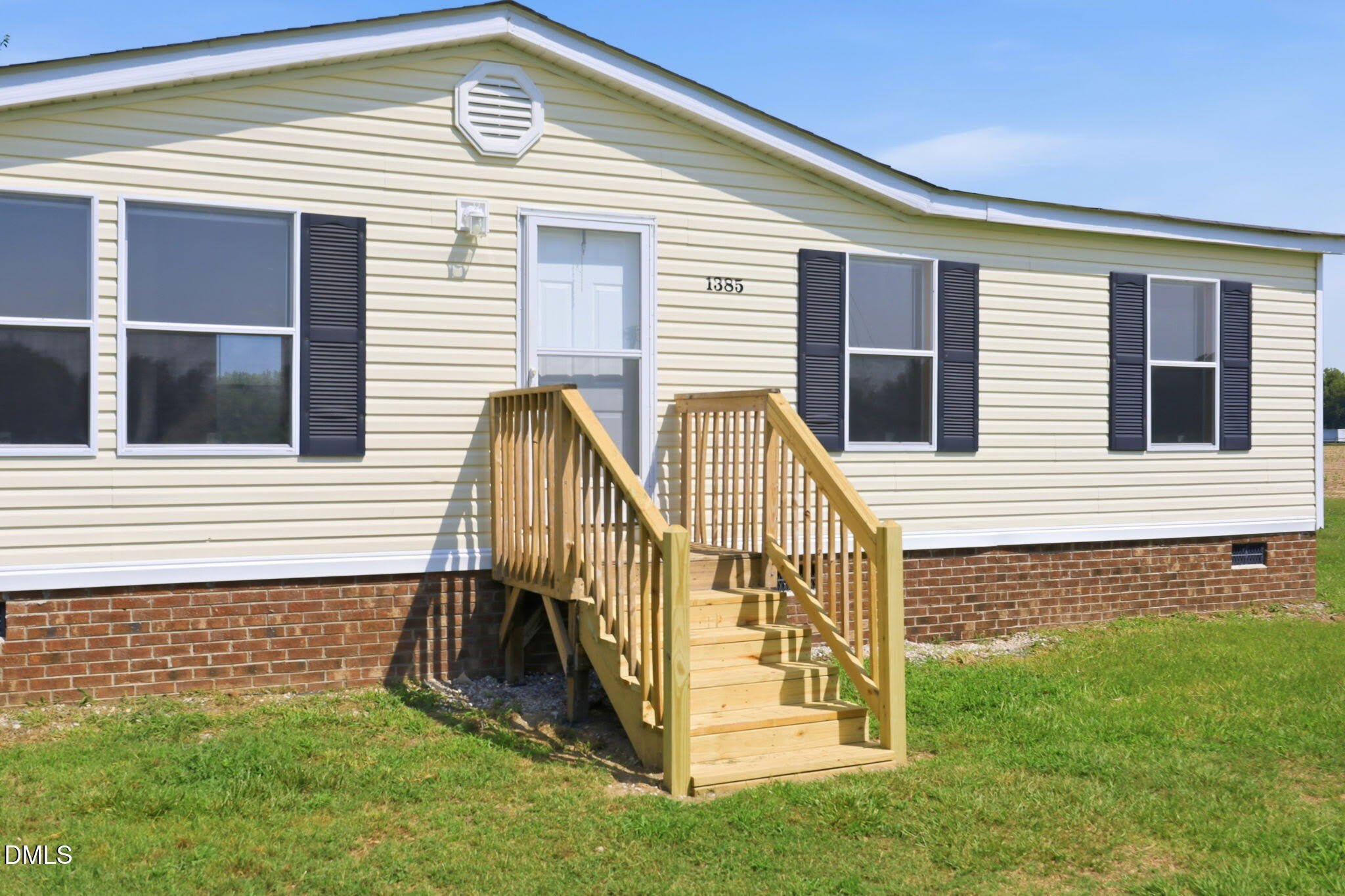 1385 Live Oak Road – photo 1