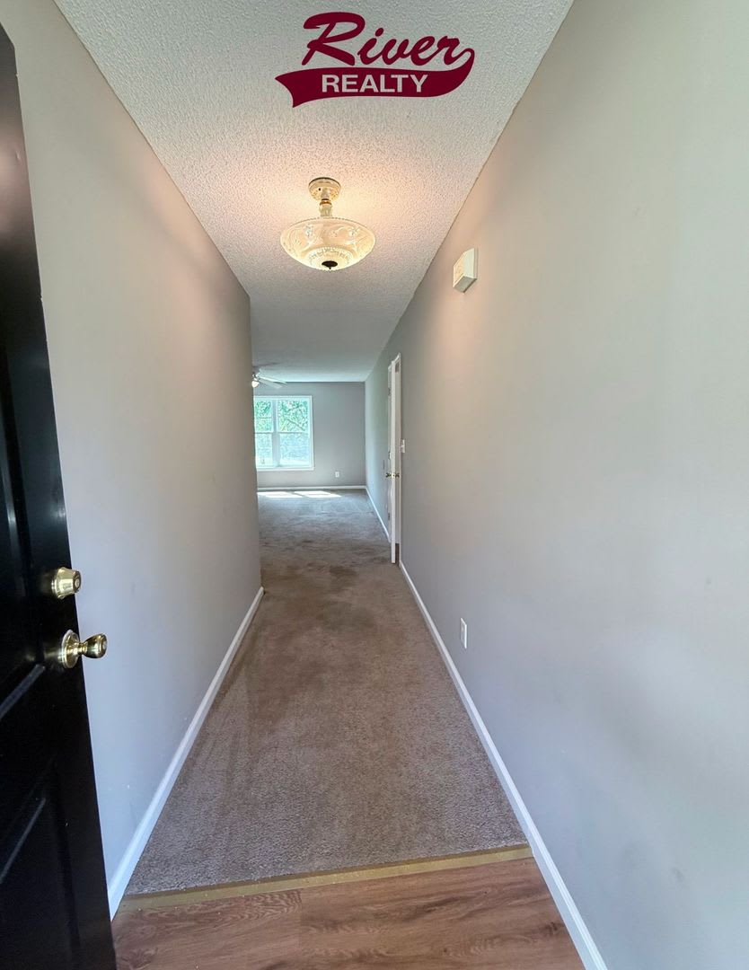 5735 Deans Bridge Rd – photo 2