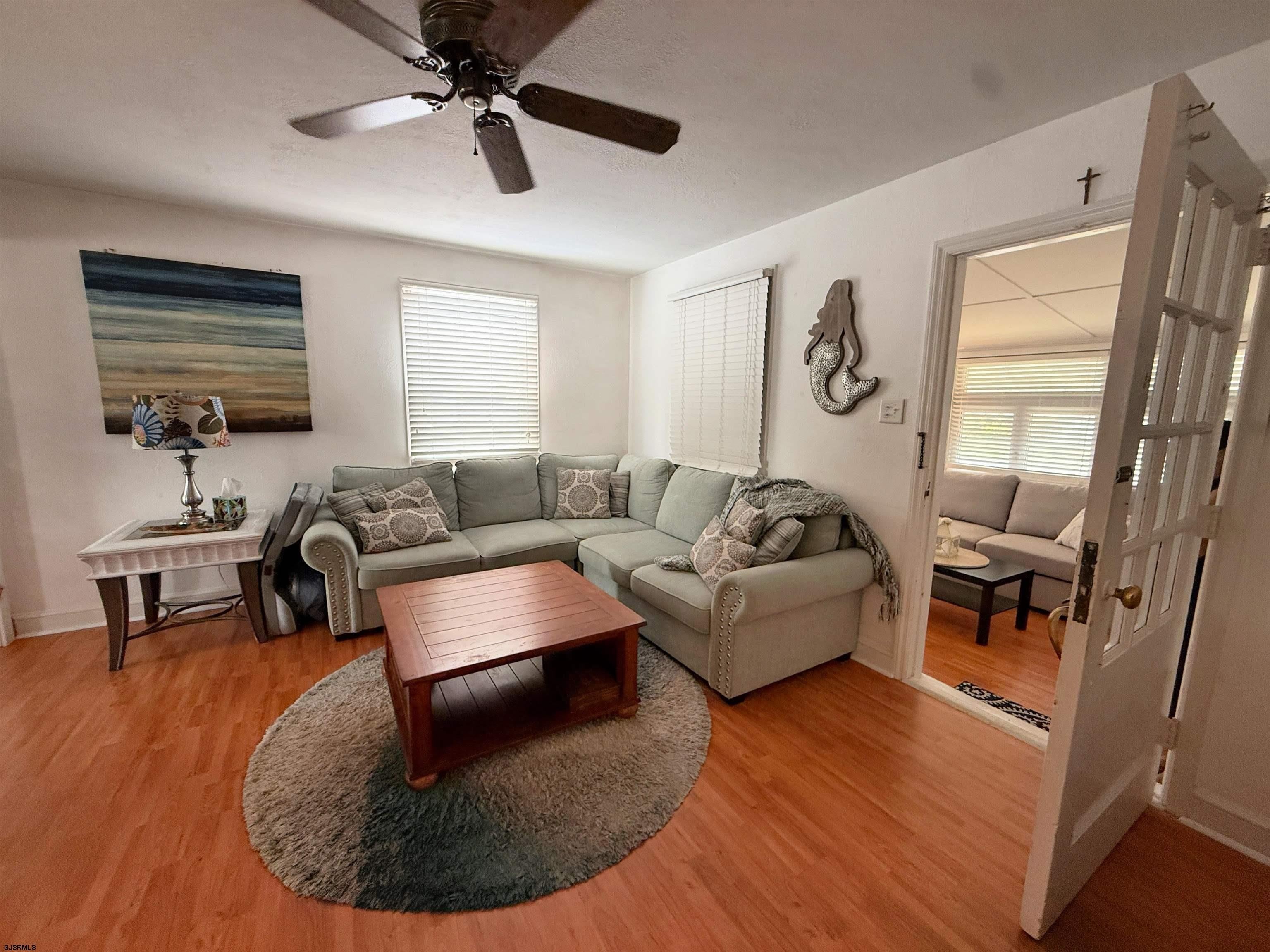 223 N Wyoming Ave – photo 5