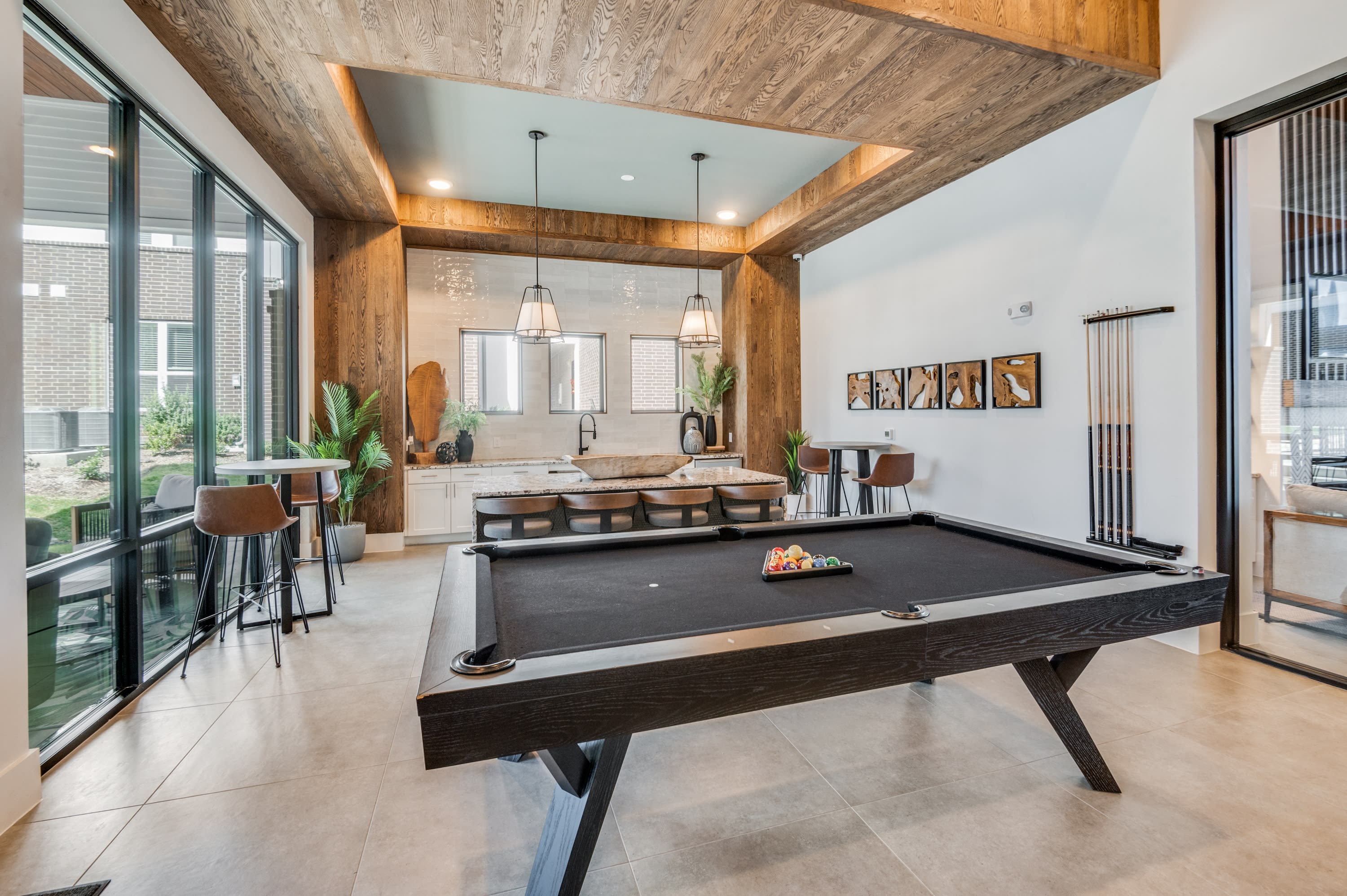 2201 Creekview – photo 2