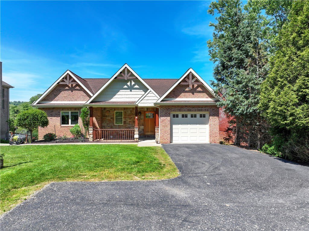 320 N Lakeside Dr – photo 1