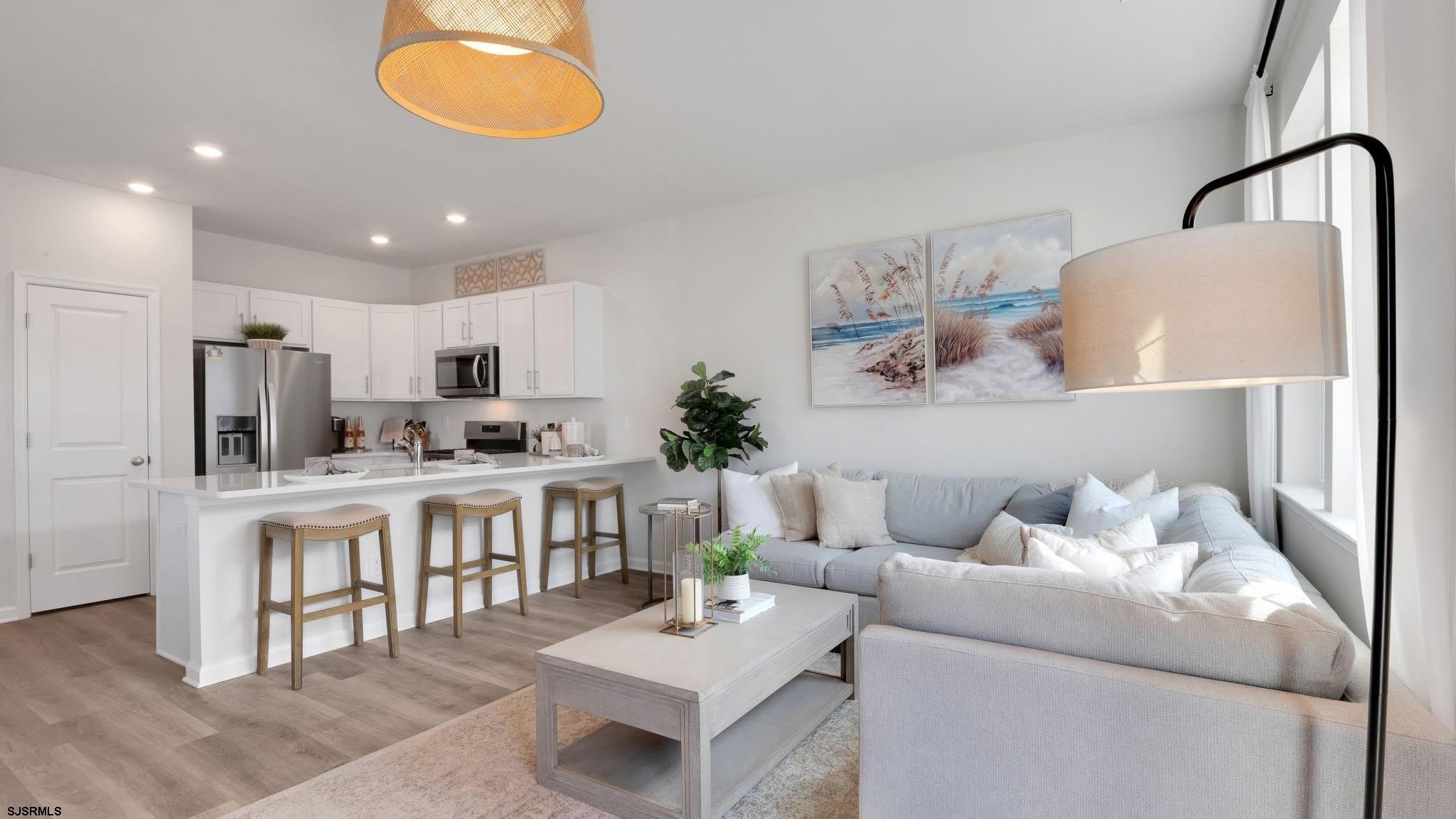 255 Hermosa Dr – photo 4