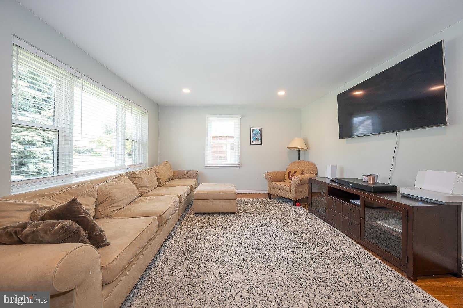 113 WALNUT HILL Lane – photo 4