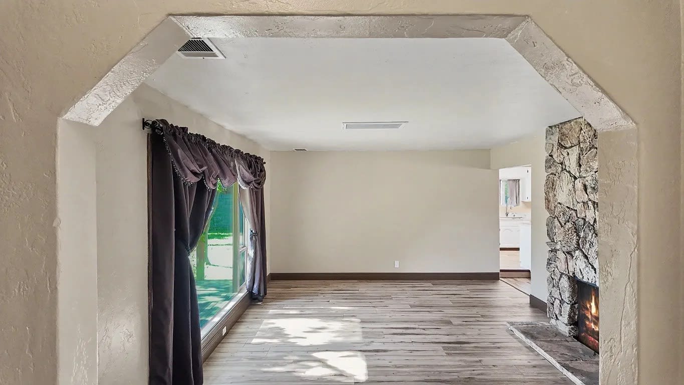 860 Watt Avenue – photo 5