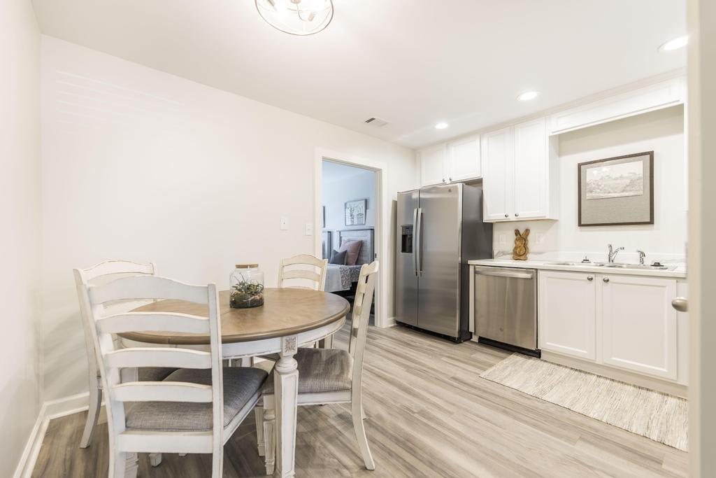 101 Webster Way – photo 4