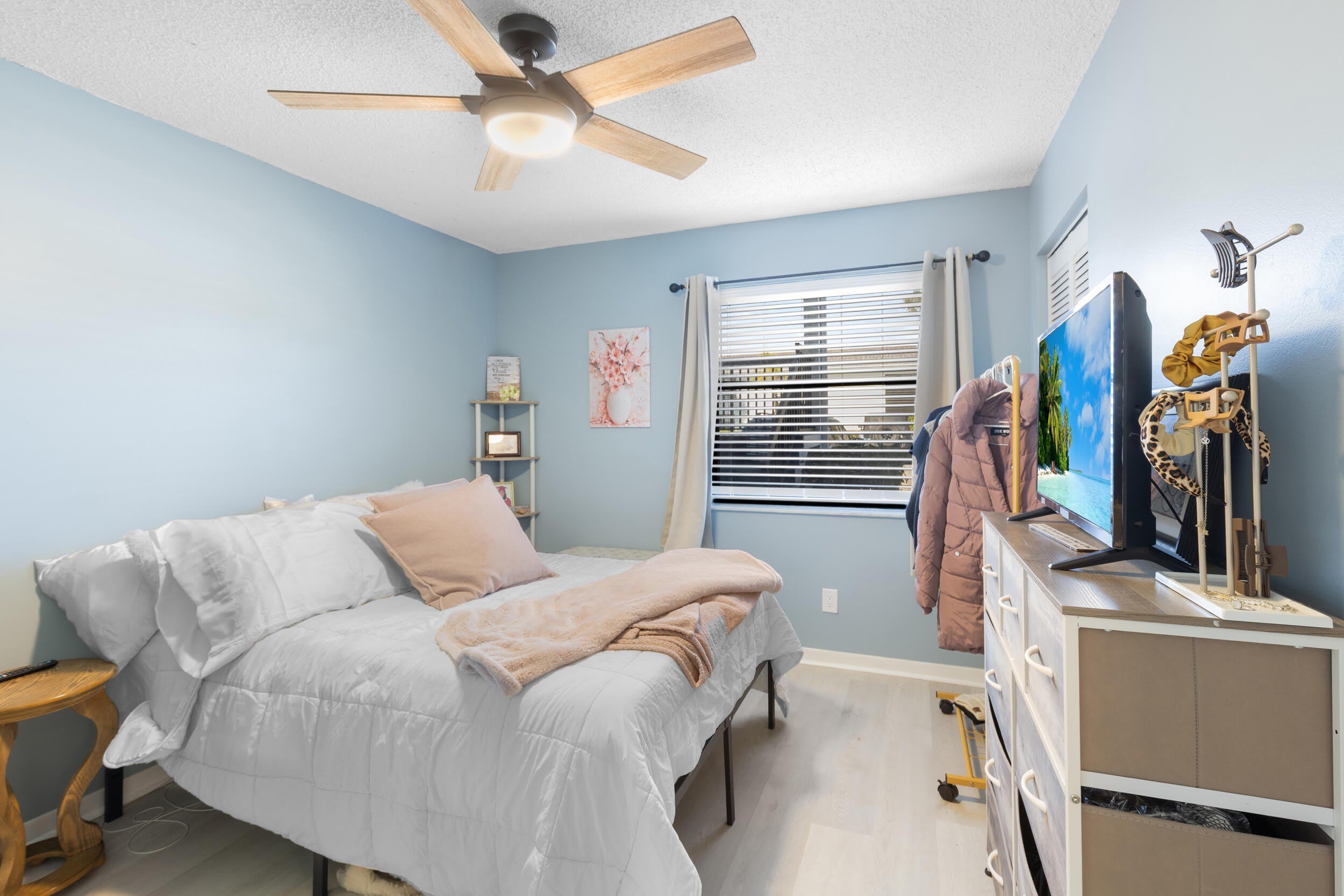 1270 Se Parkview Place – photo 3