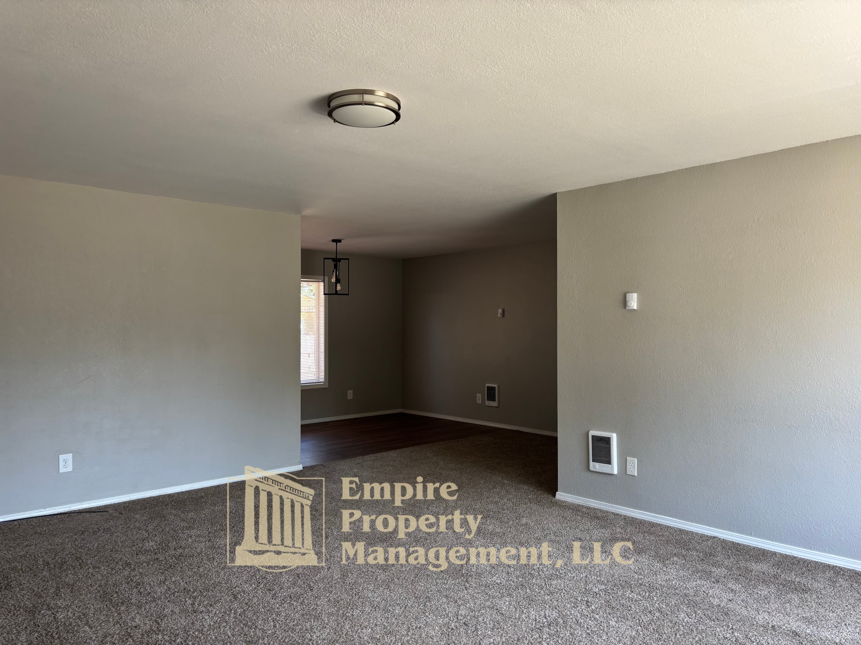 1012 Larch Street – photo 3