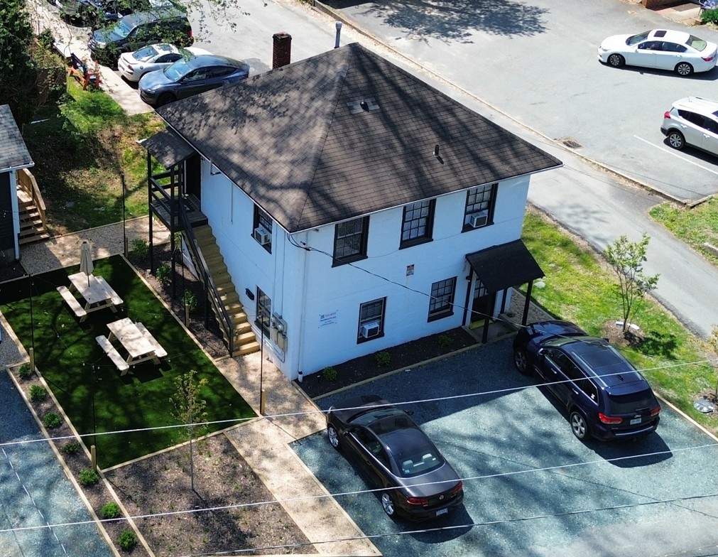 209 Chancellor St – photo 3