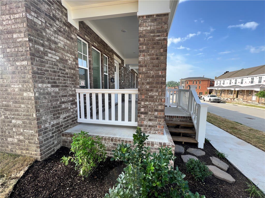 5456 Hackett Street – photo 2