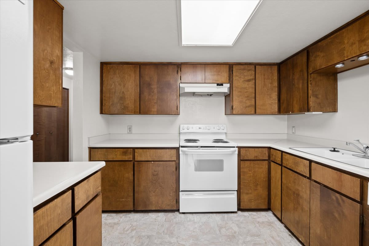 834 Olympic Avenue – photo 3