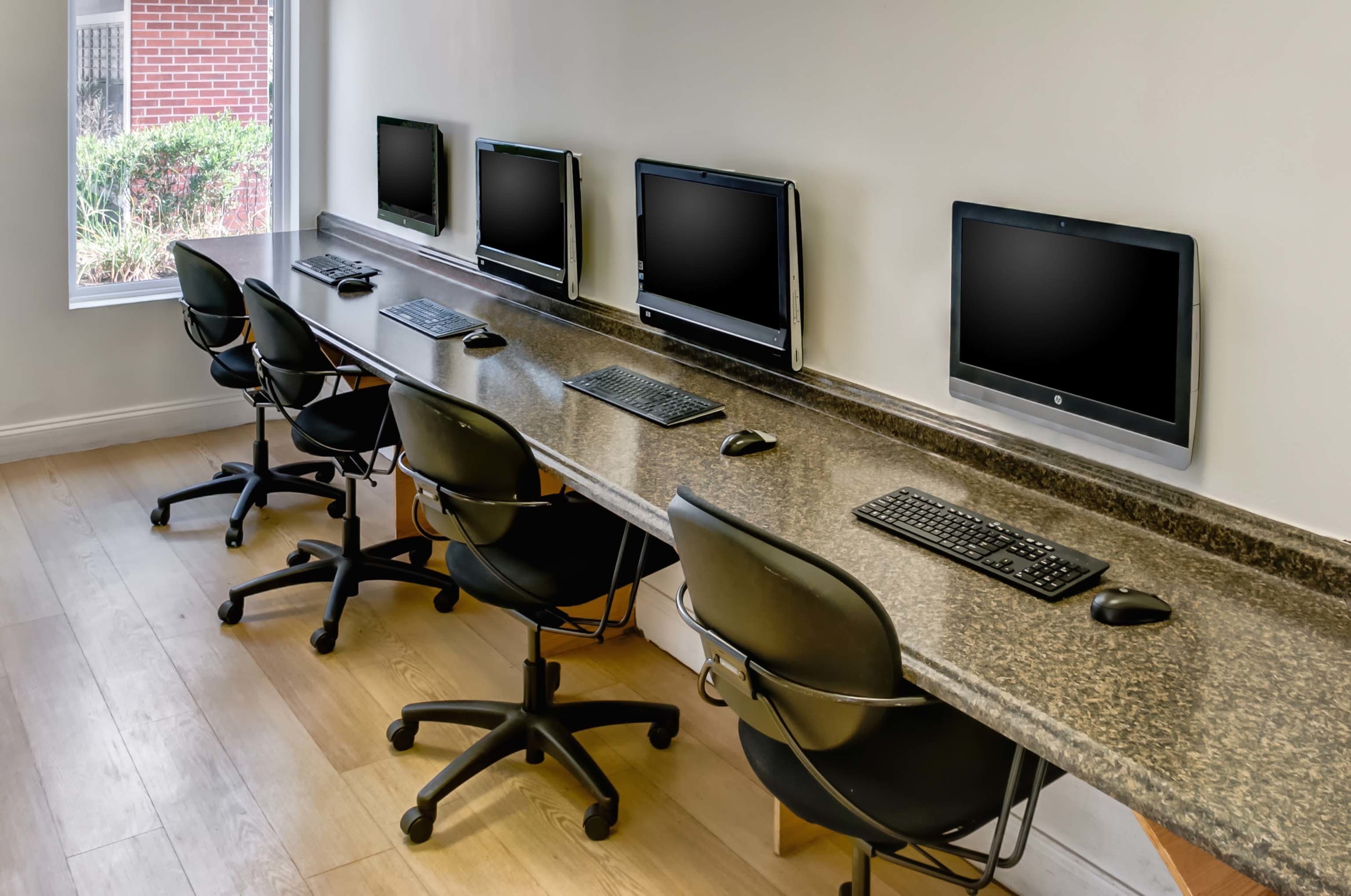 Student Housing – photo 4