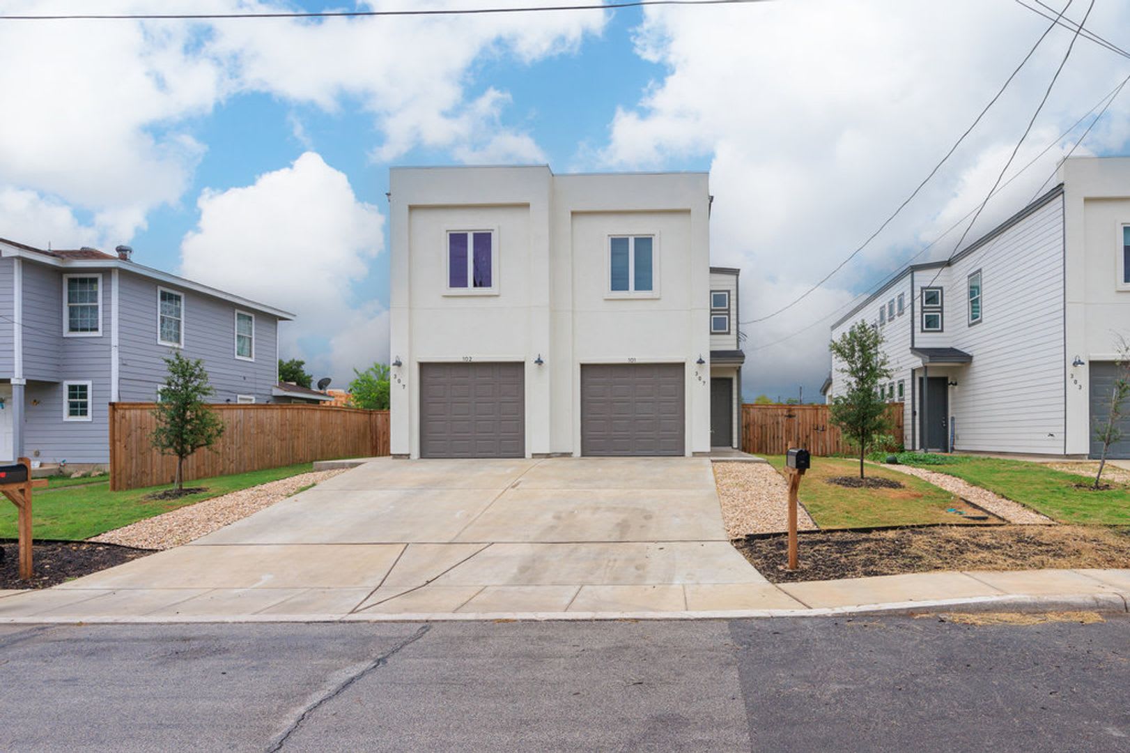 Spacious and Modern Townhome! – photo 2