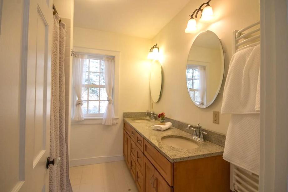 12 West Pelham Road – photo 5