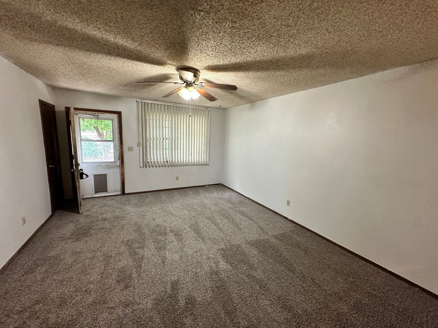 Charming 2 Bed, 1 Bath Near OU Campus – photo 3