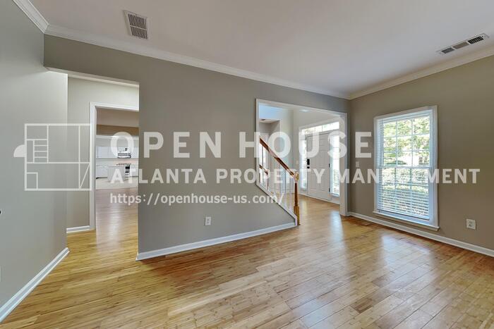 6520 Ganton Drive – photo 5