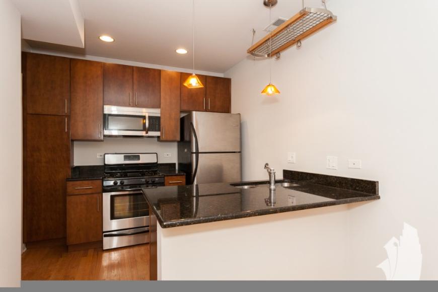 1636 West Grace St – photo 5