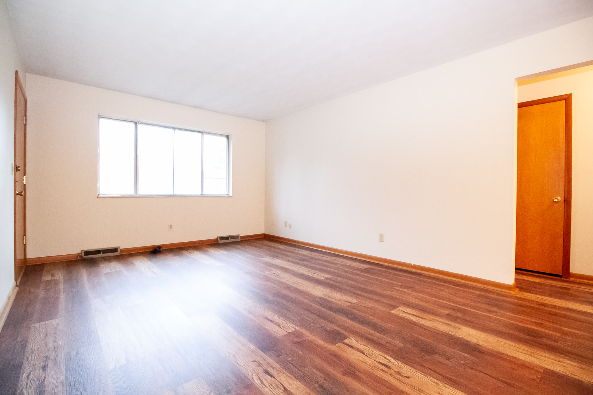2962 Carskaddon Ave – photo 3