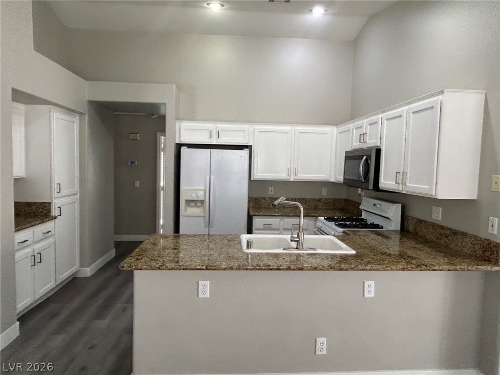 9411 Morehouse Place – photo 4