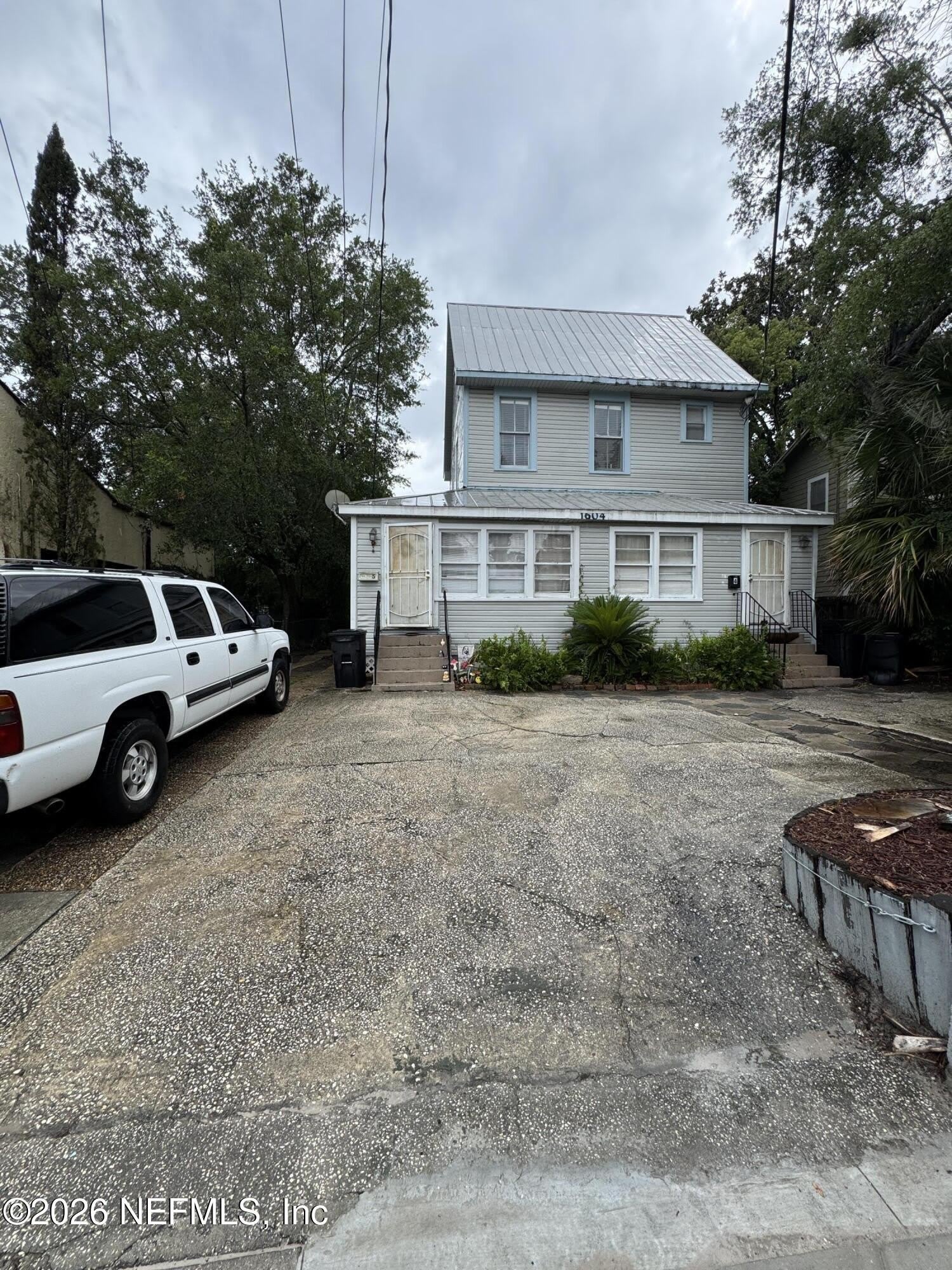 1604 CHERRY Street – photo 2