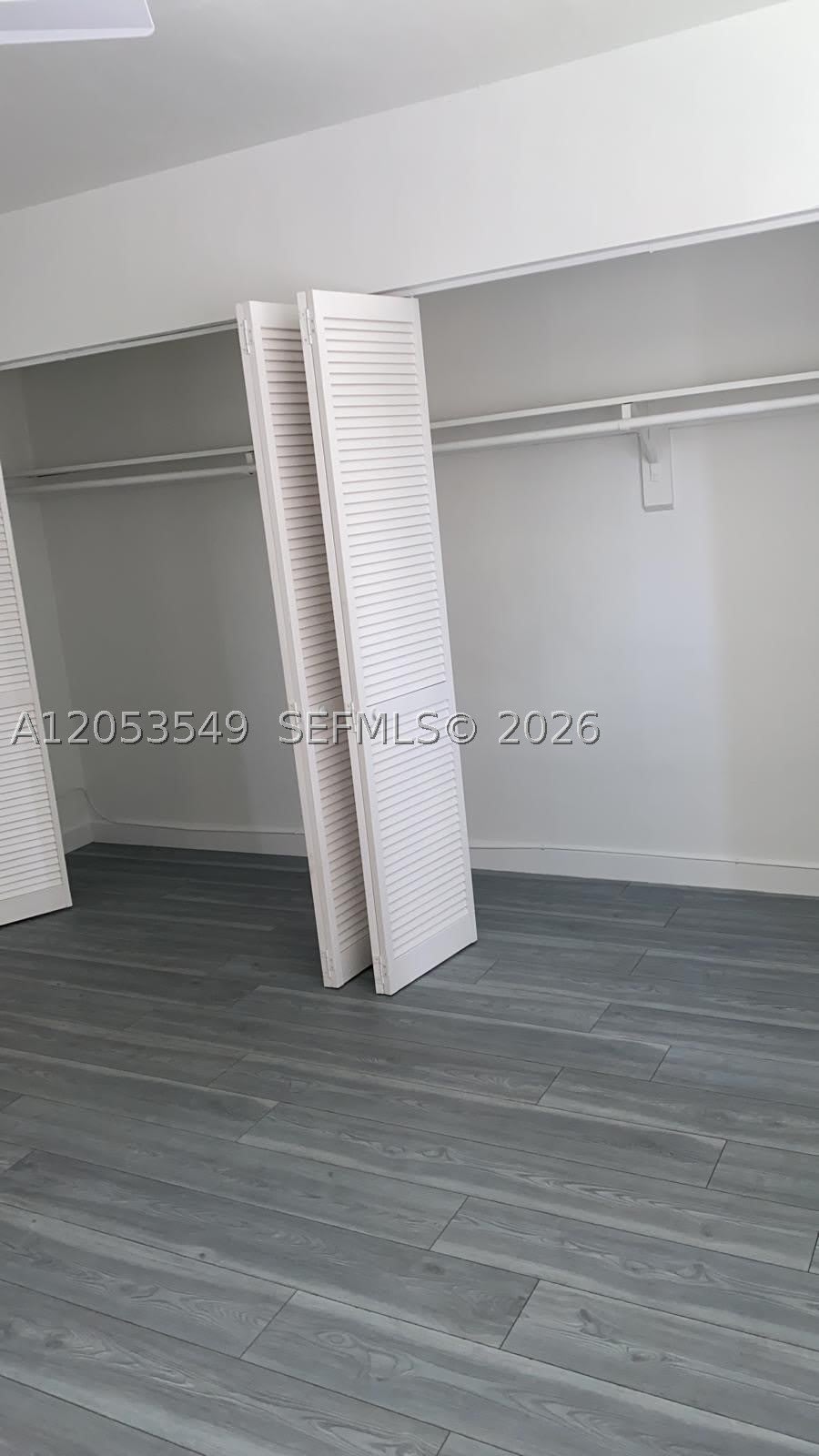 2300 Pierce St – photo 3