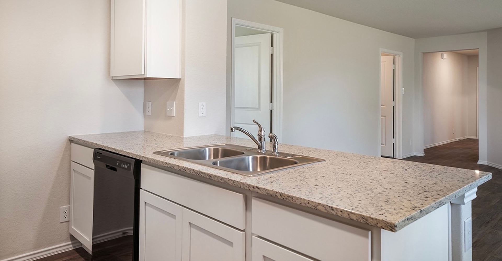 2 Week Free Move-In Special! Modern 3-Bedroom Home in Whisper Falls with Resort-Style Amenities – photo 4