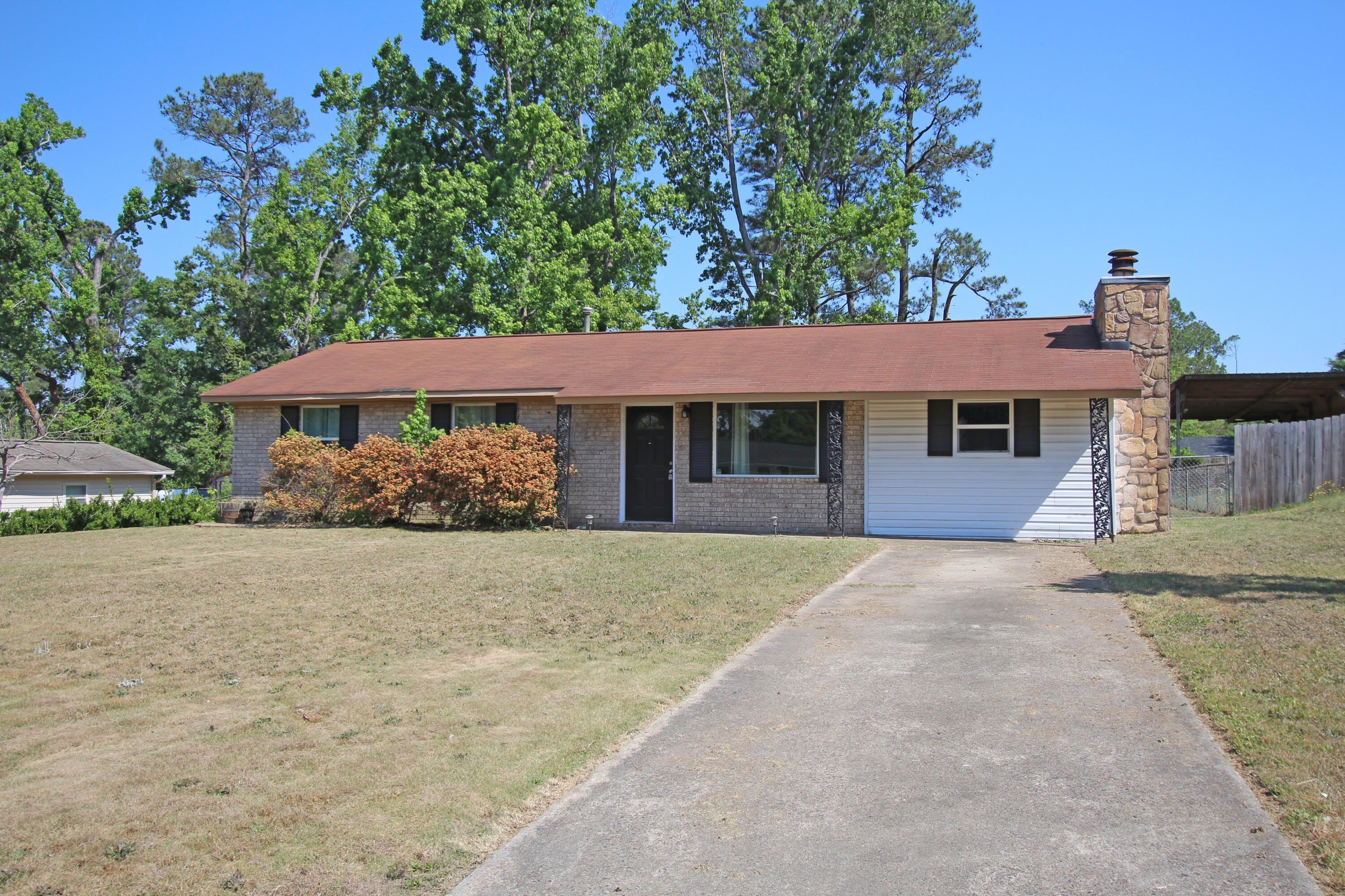 350 Westmont Drive – photo 1