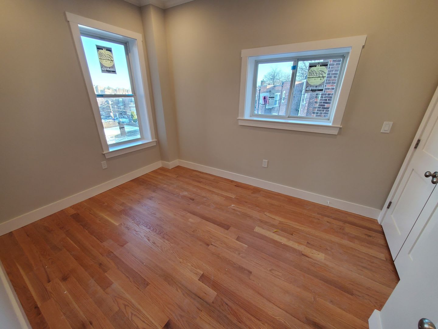 Charming 3 Bedroom – photo 3