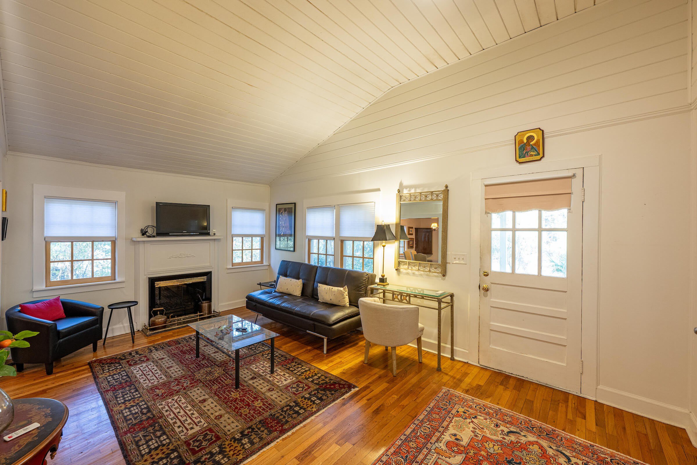 566 Newberry Street Sw – photo 3