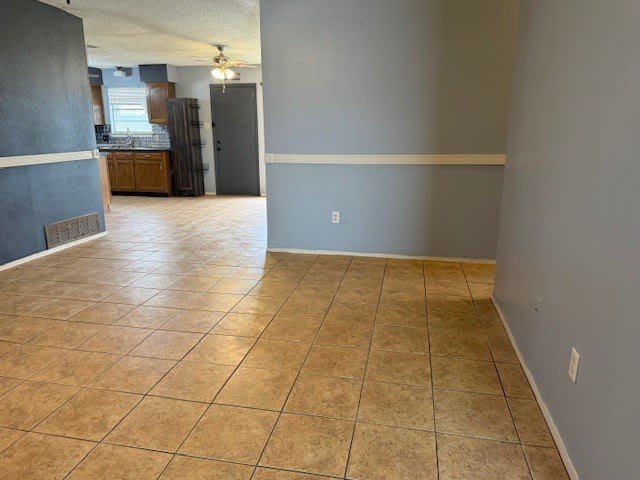 825 Alameda Road – photo 3