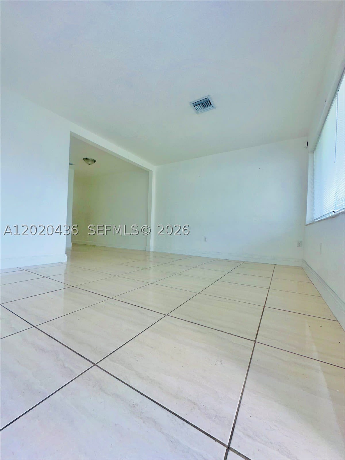 2125 NW 66th St – photo 3