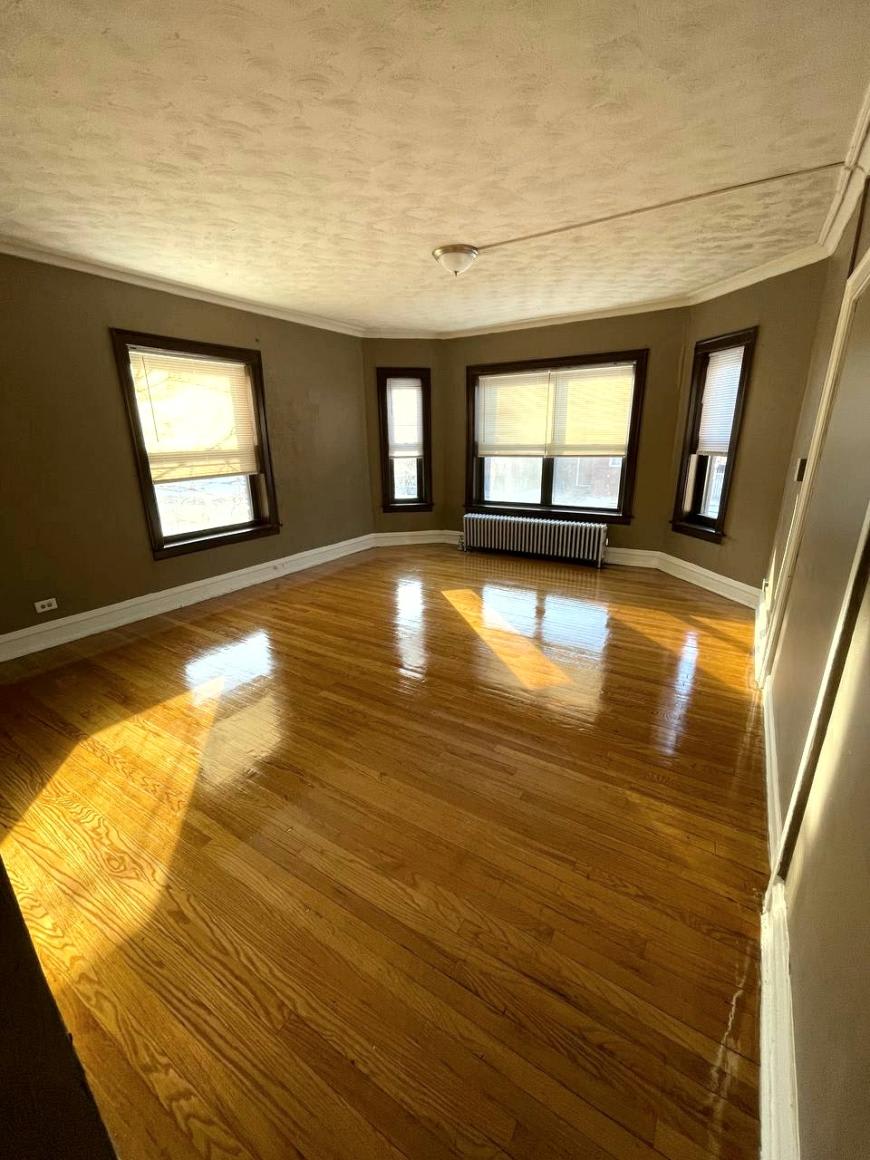8044 South Ingleside – photo 1