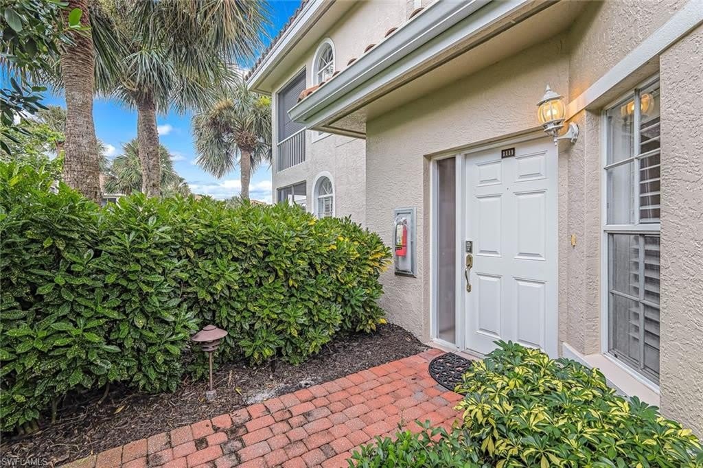 8471 Abbington Cir – photo 2
