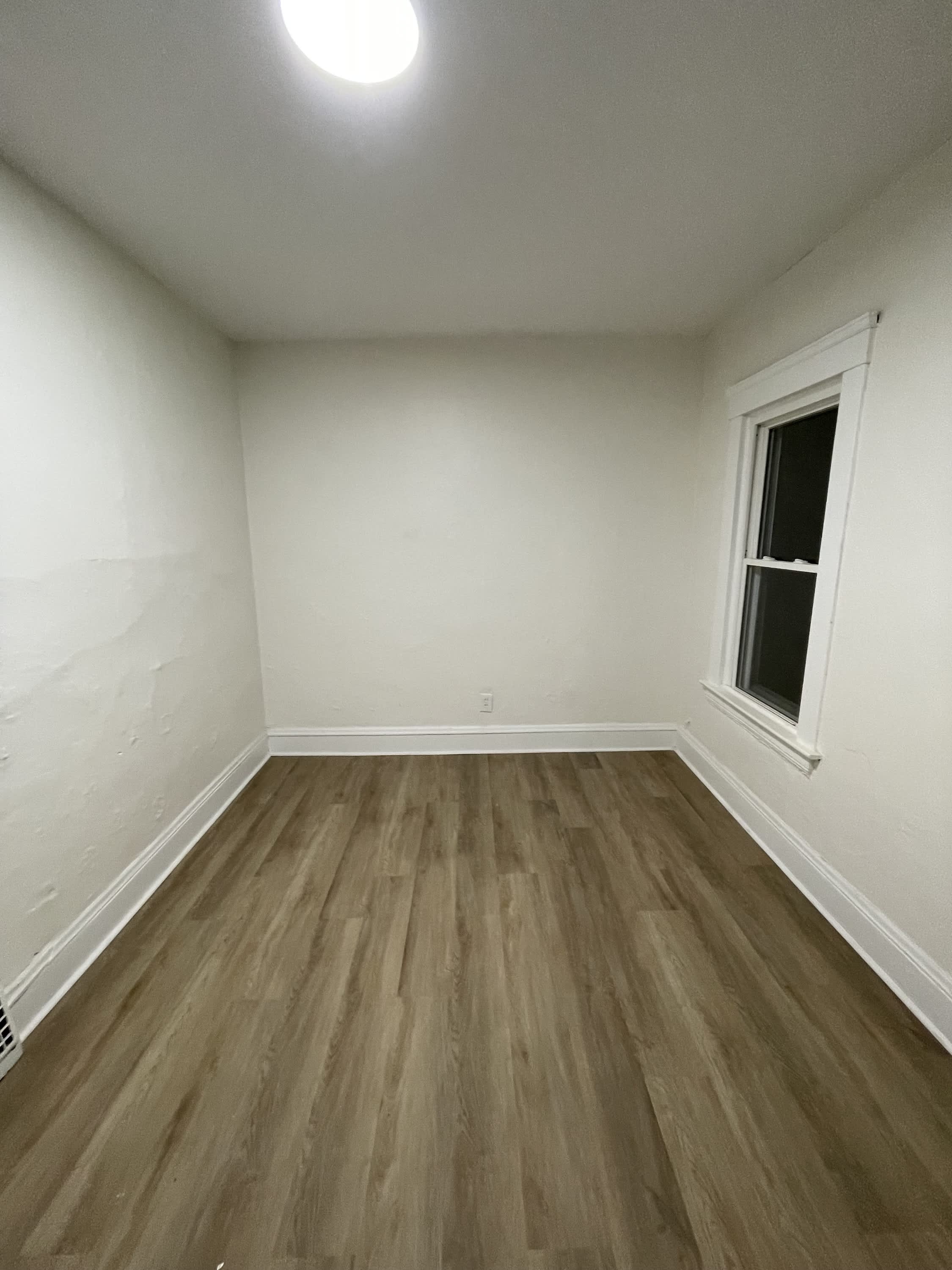1159 East 112th Street – photo 5