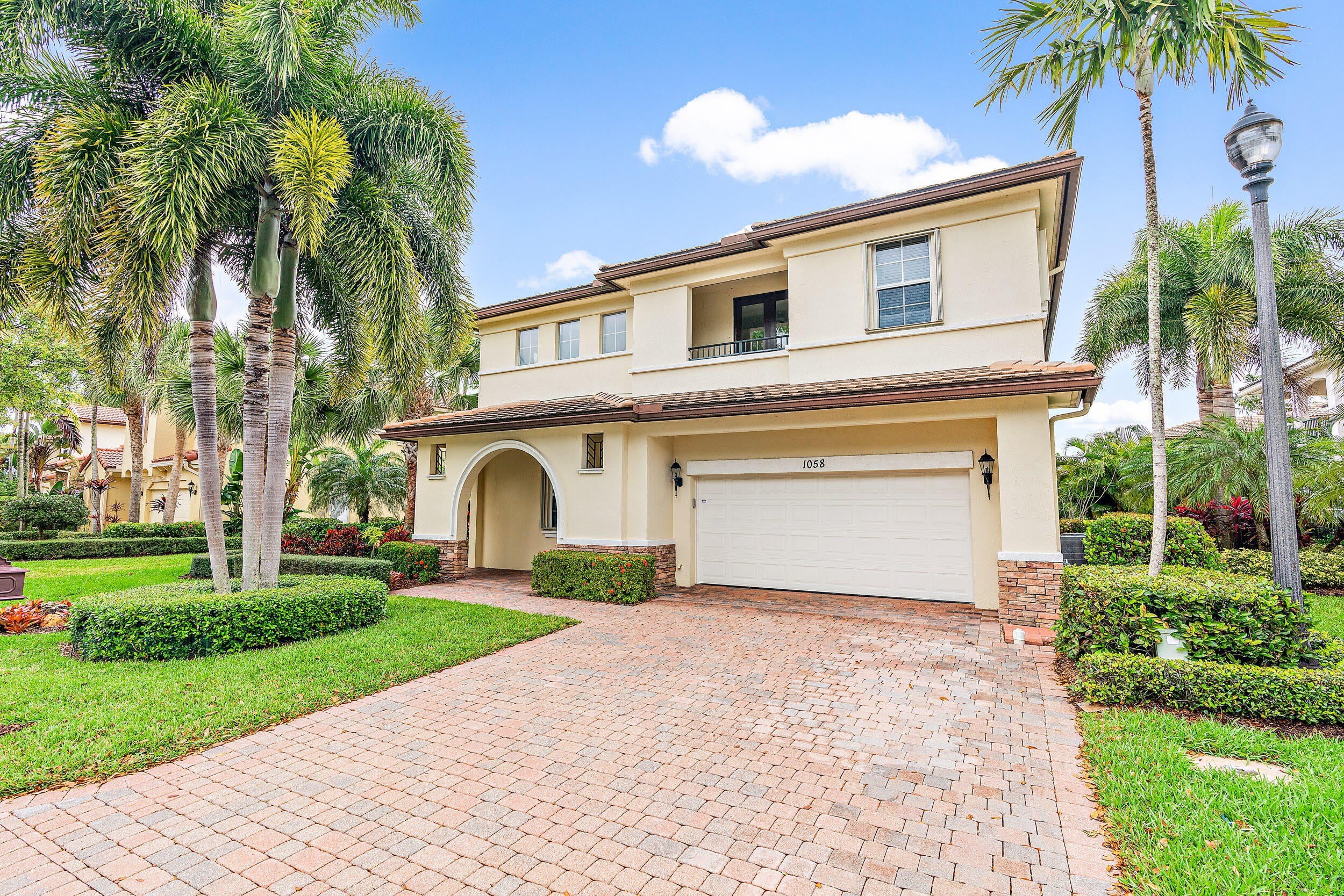 1058 Vintner Boulevard – photo 4