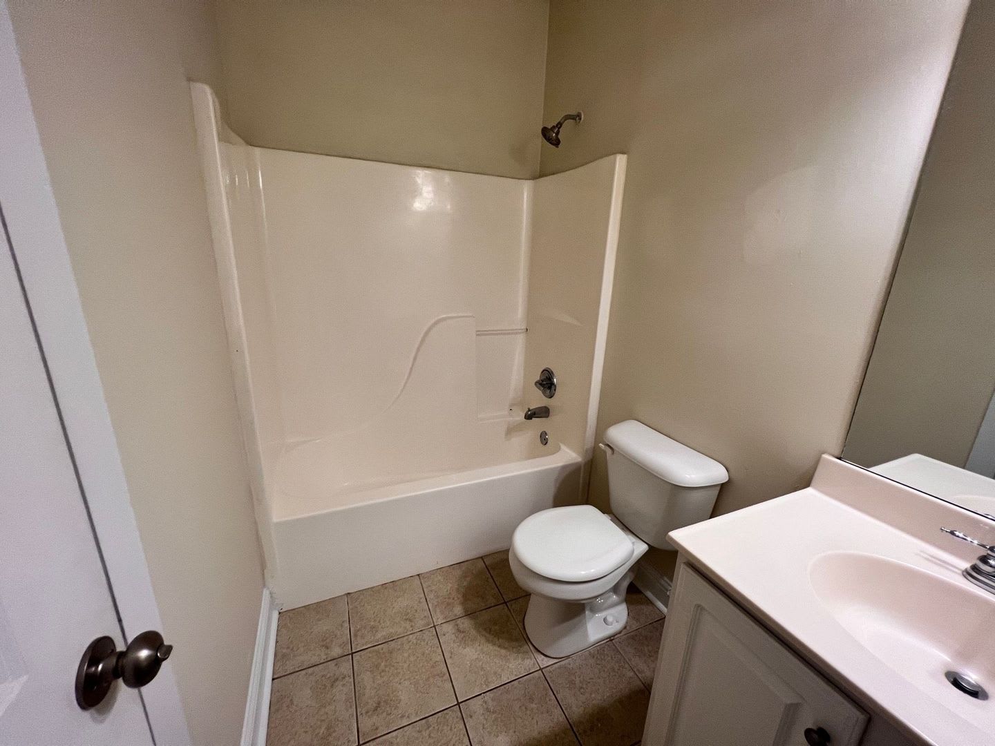 PRE-LEASING FOR AUGUST 6TH 2027! – photo 5
