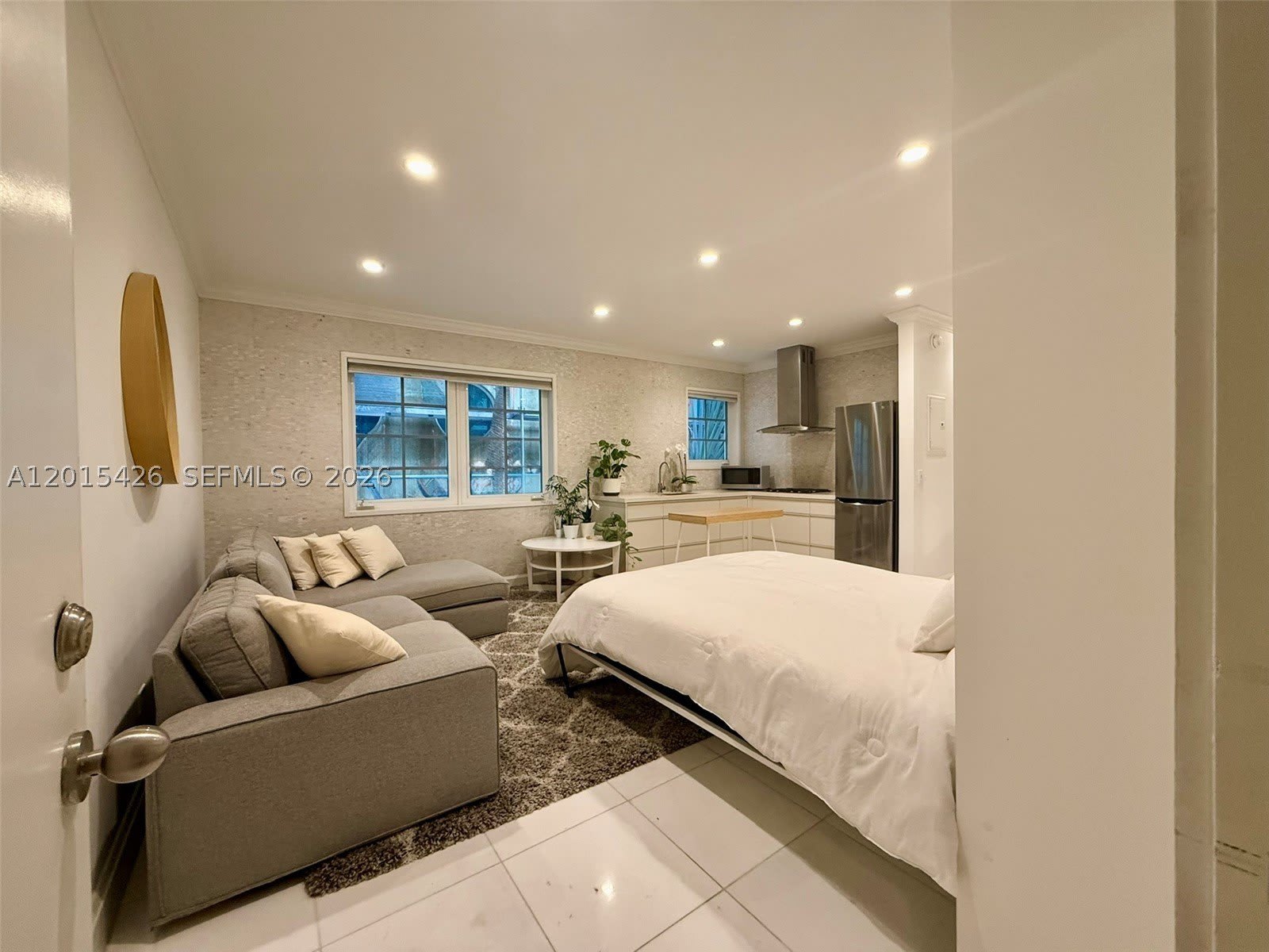 260 Euclid Ave – photo 4