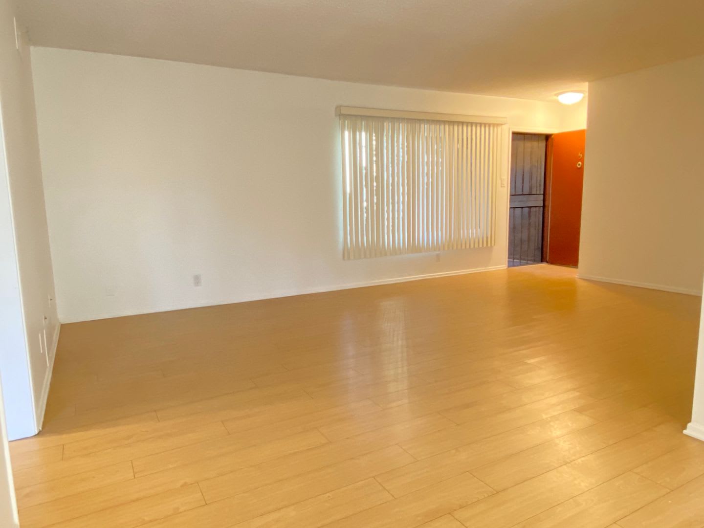 928 South Sherbourne Drive – photo 5