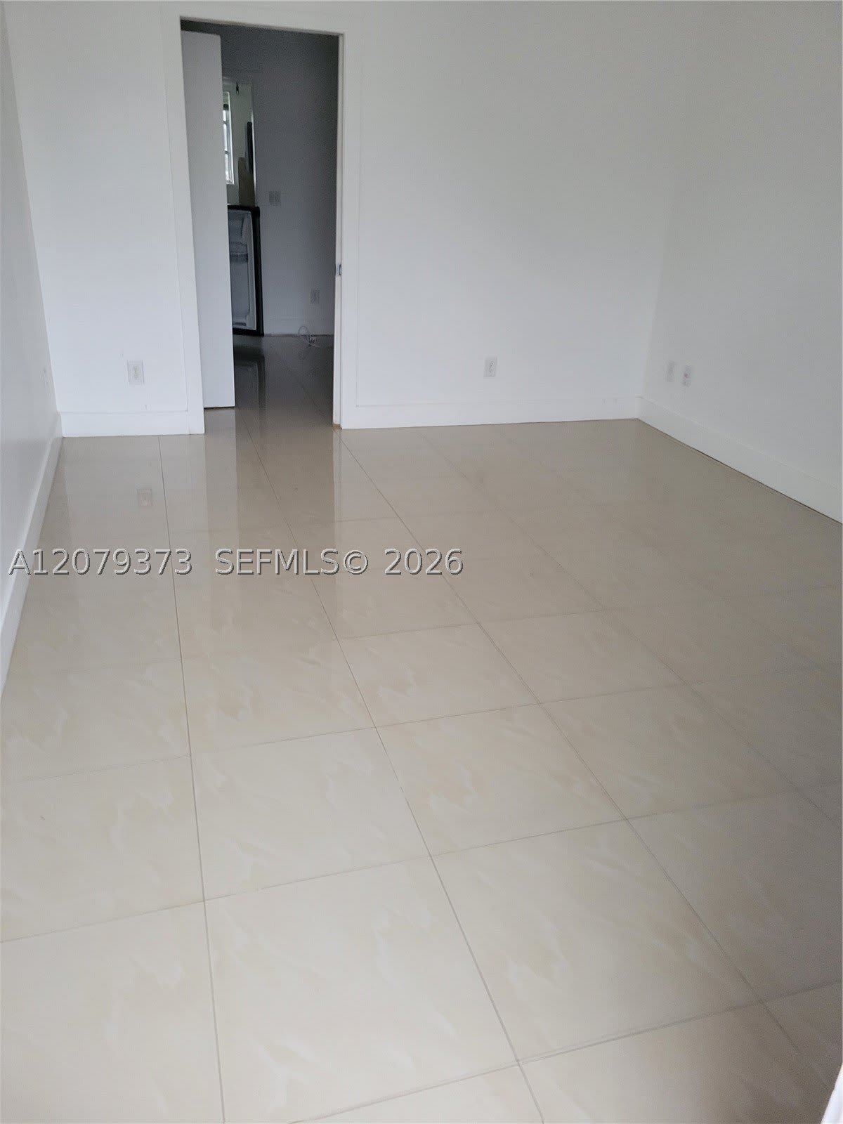 7725 Carlyle Ave – photo 2