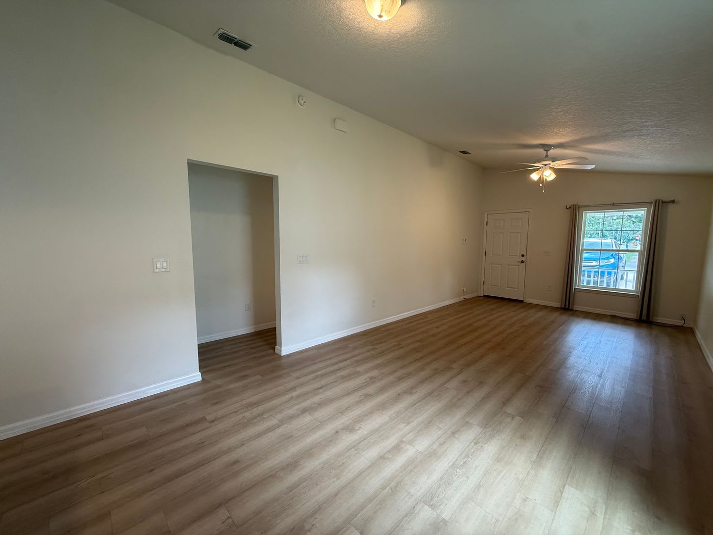 Modern Open Concept Home Near I 75 Downtown Ocala – photo 5