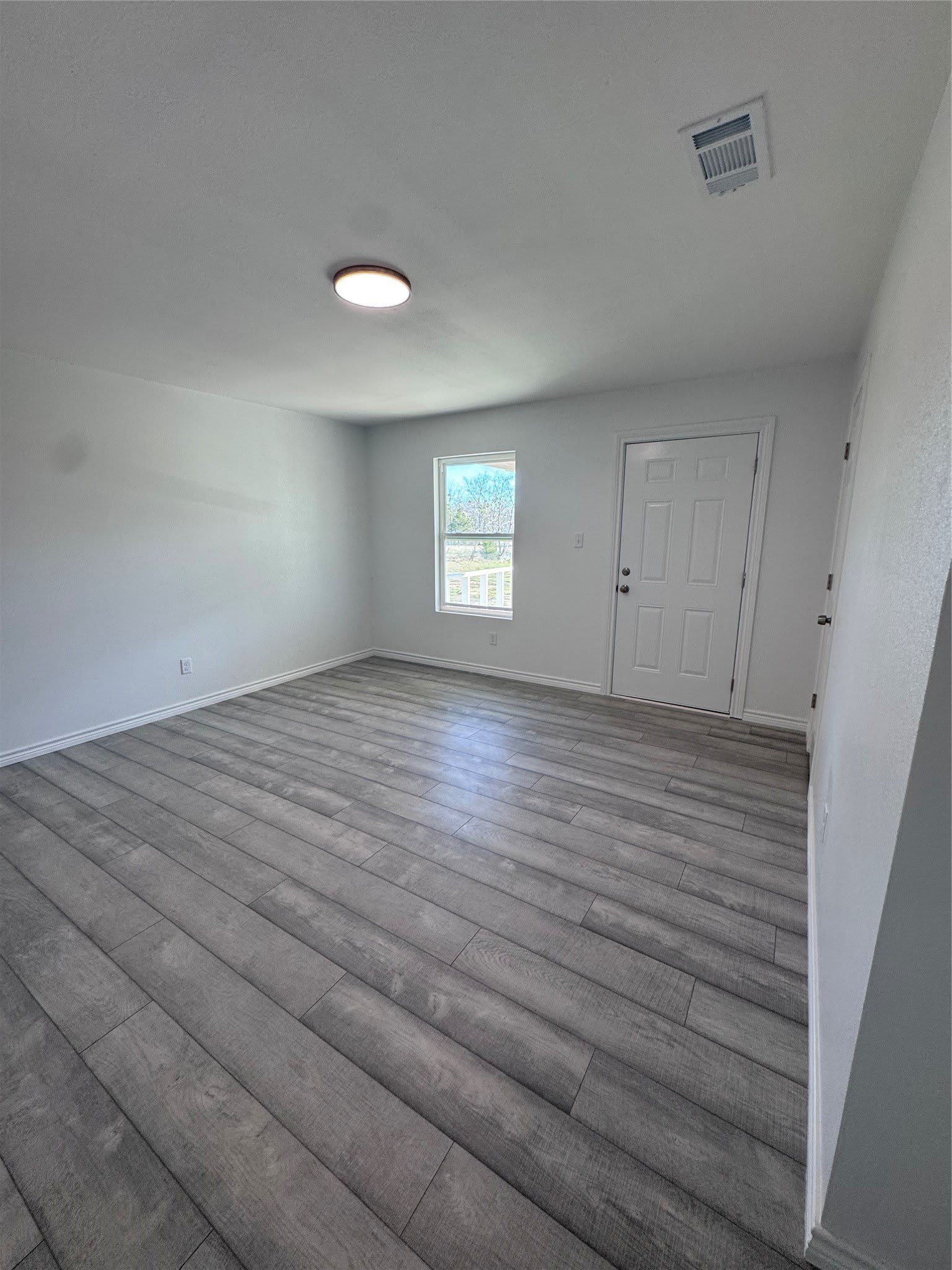 7261 HWY 276 – photo 5