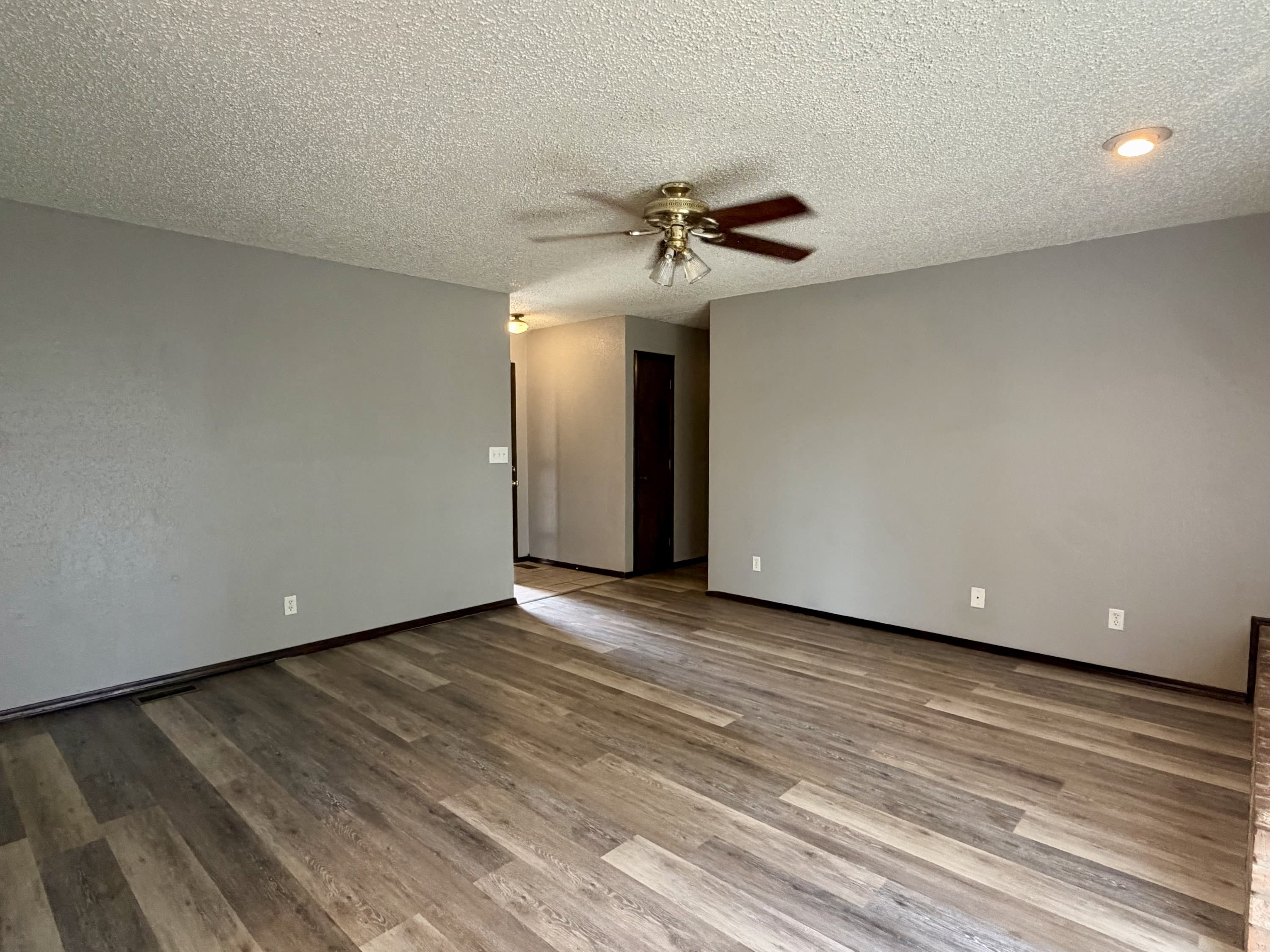 109 South Keystone Drive – photo 3