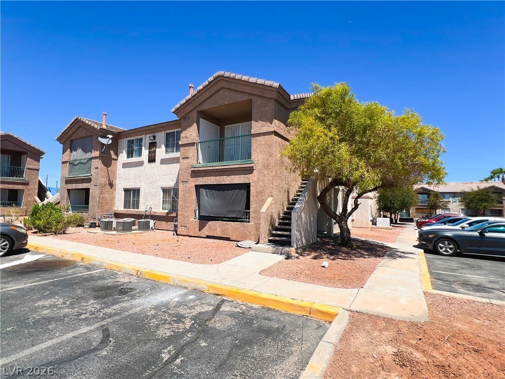 1520 Ben Or Street – photo 2