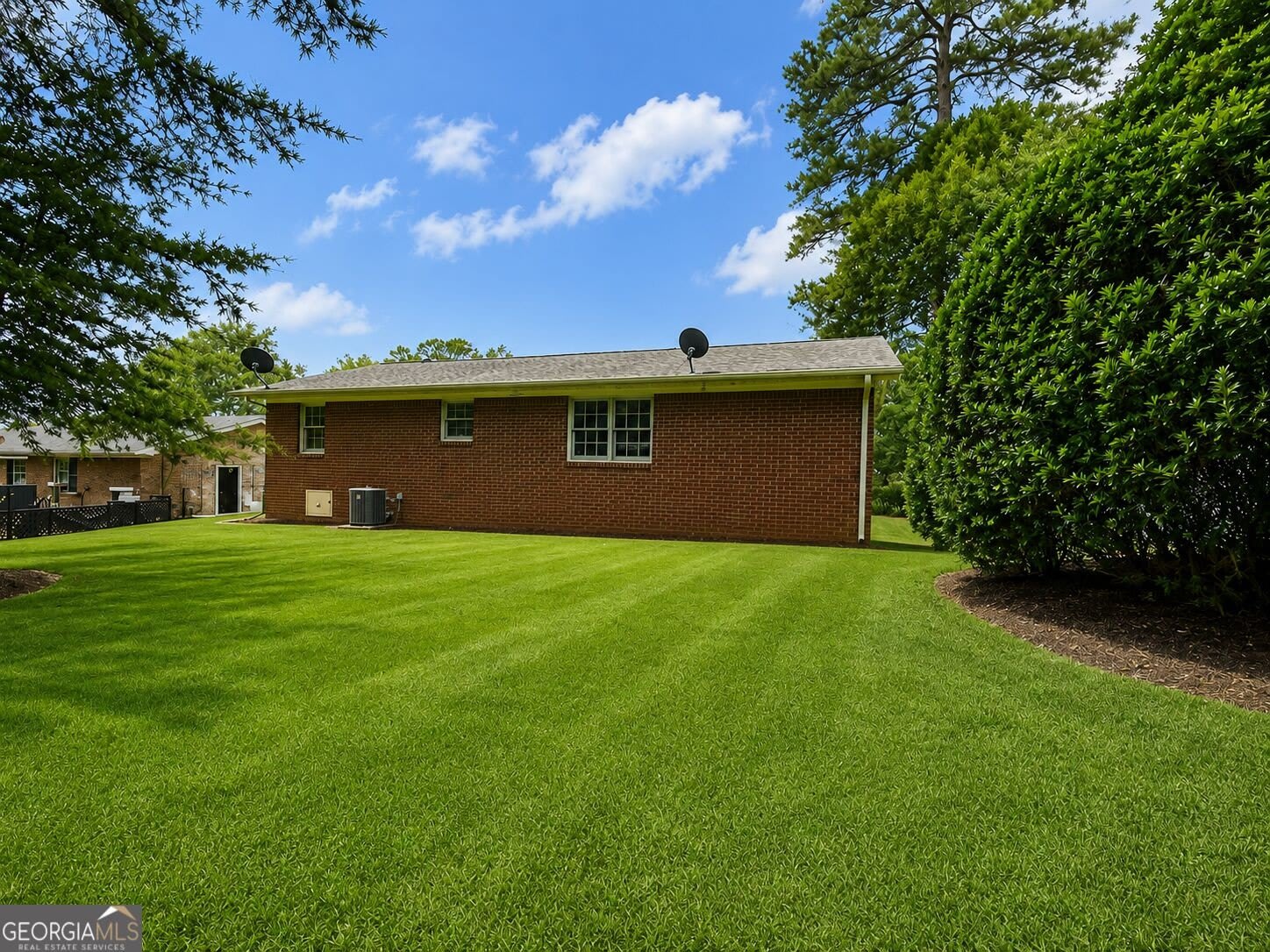 322 Parkway Place – photo 2