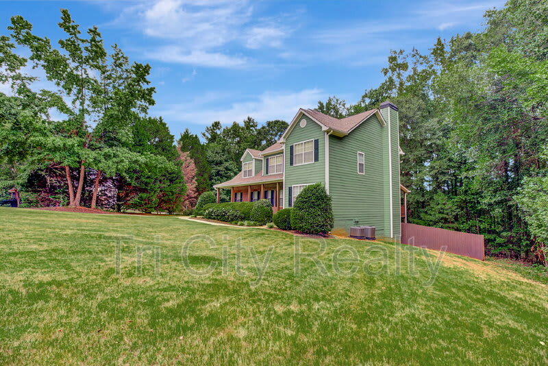 75 Rock Mill Ct – photo 3