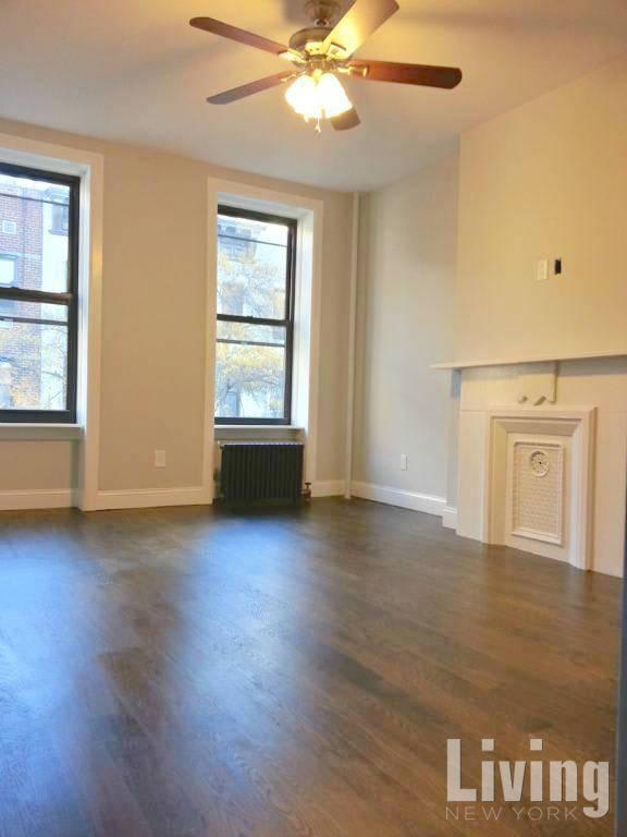 318 E 90TH ST. – photo 3