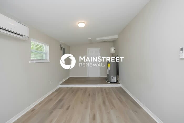 5290 48Th Avenue North – photo 5